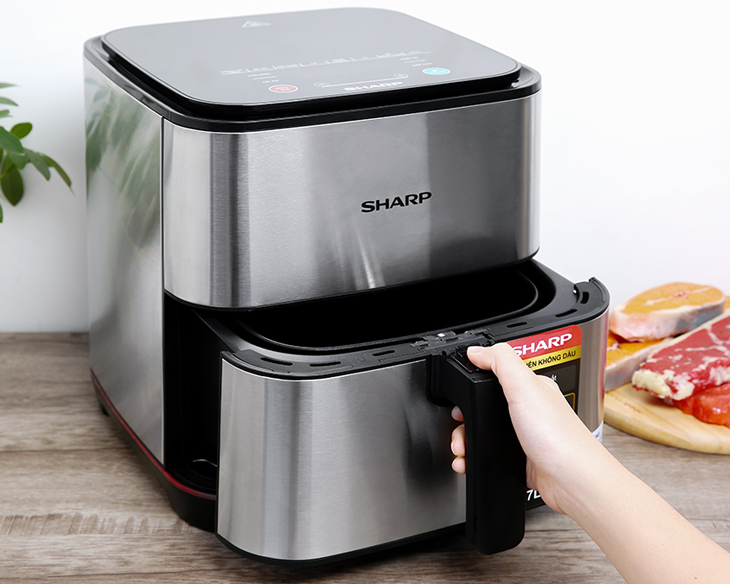 Nồi chiên không dầu Sharp KF-AF70EV-ST 7 lít - góc nhìn 3