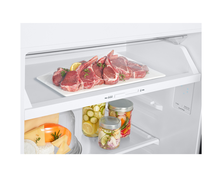 Tủ lạnh Samsung Inverter 460 lít RT47CB66868ASV giá tốt - góc nhìn 4